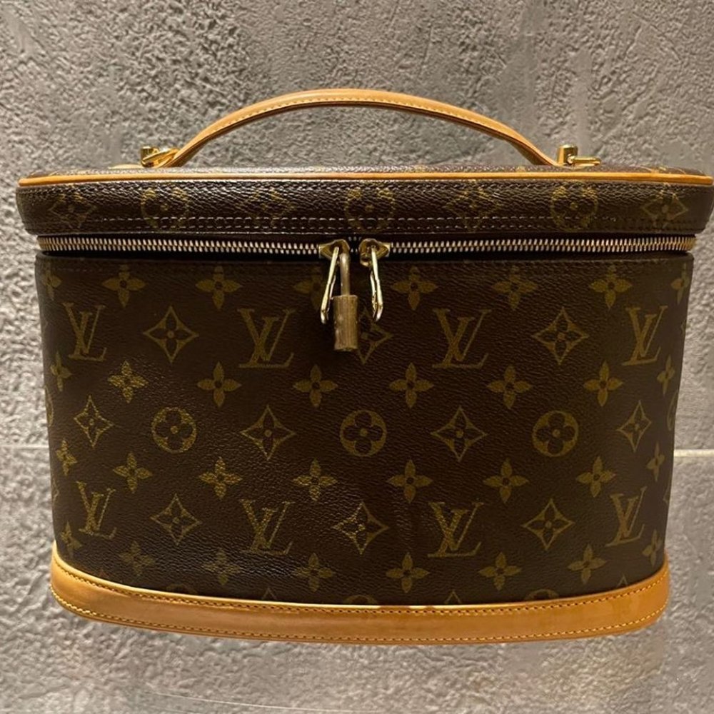 Louis Vuitton Nice Vanity Case - Picture 2 of 5